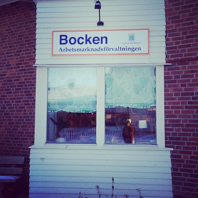 04f71f6e4ab511e38e9a12ecb8a8d1c7_8