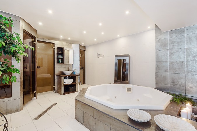 SFDEDF457C8388F41809867FA4188F7D9BC_x-1